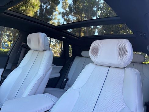 Certified 2024 Cadillac Lyriq Luxury image 14