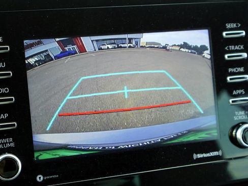 Used 2021 Toyota Camry LE FWD image 19