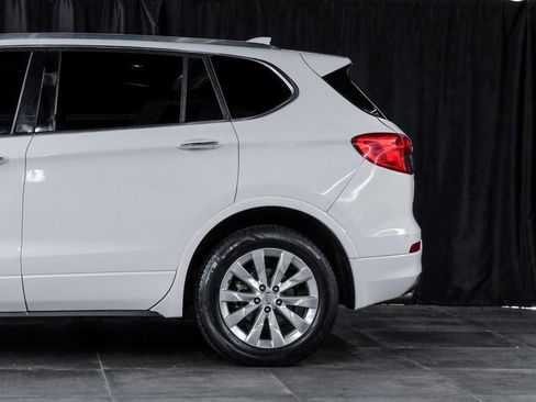 Used 2017 Buick Envision Essence FWD image 18