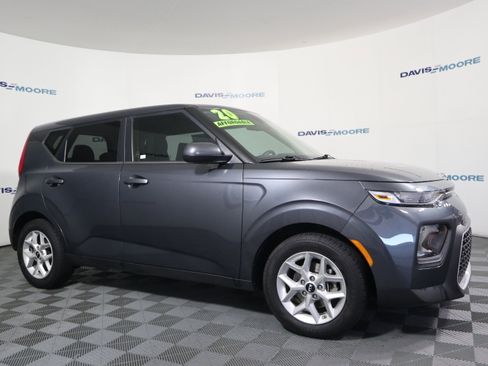 Used 2020 Kia Soul S image 4