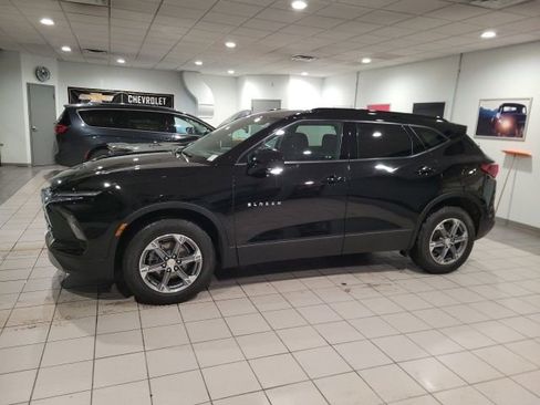 Used 2023 Chevrolet Blazer LT w/ Convenience Package image 14