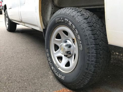 Used 2015 Chevrolet Silverado 1500 W/T RWD image 13