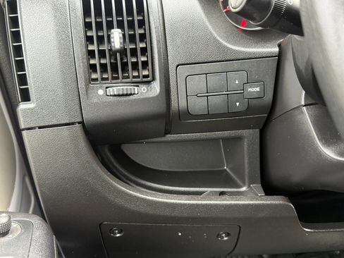 Used 2021 RAM ProMaster 2500 FWD image 19