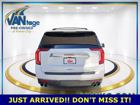 Certified 2021 GMC Yukon XL Denali w/ Denali Premium Package image 7