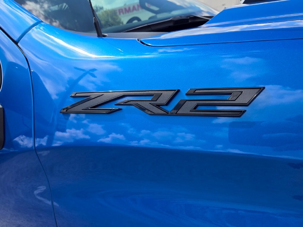 Used 2025 Chevrolet Silverado 1500 ZR2 w/ Technology Package AWD/4WD image 4