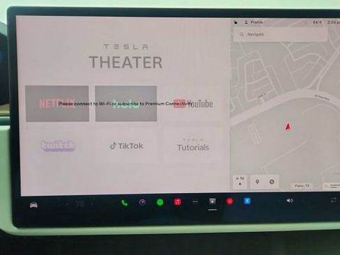 Used 2022 Tesla Model X image 45