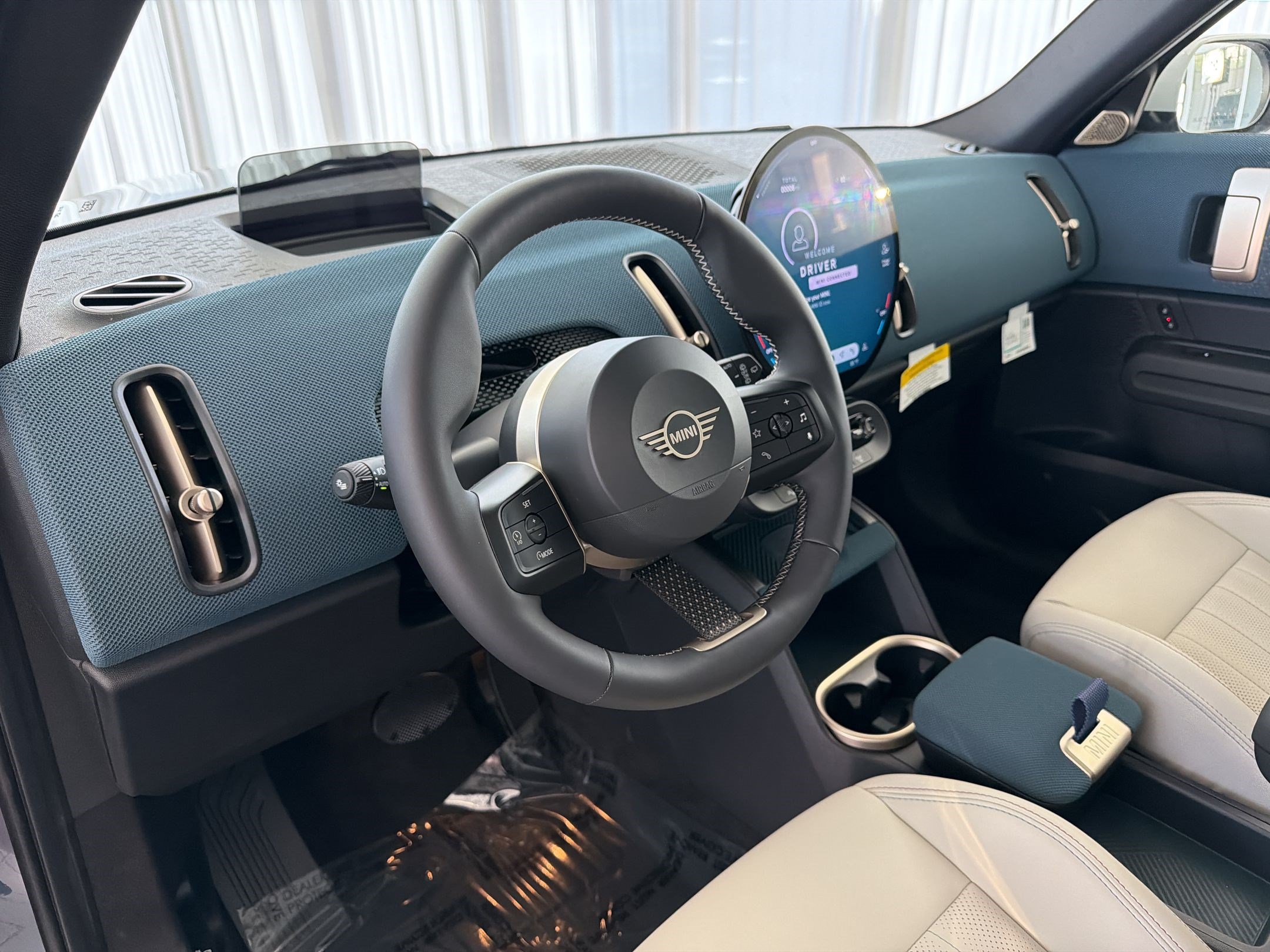 New 2027 MINI Cooper Countryman S w/ Comfort Package Max AWD/4WD image 4