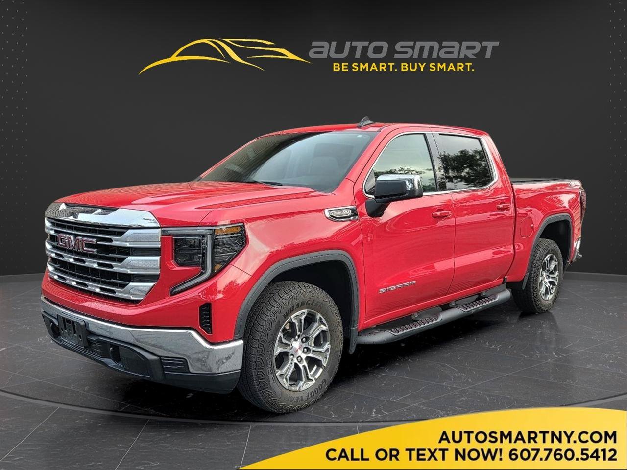 Used 2025 GMC Sierra 1500 SLE w/ X31 Off-Road Package AWD/4WD image 1