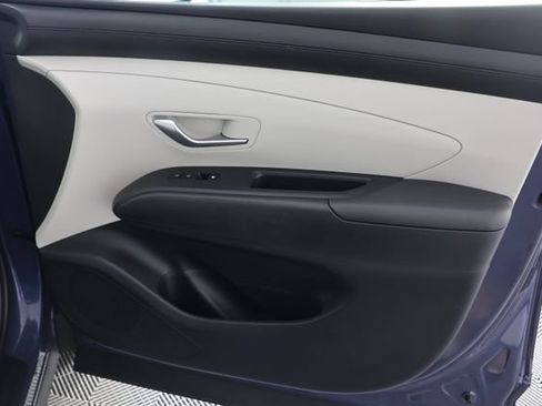 Used 2025 Hyundai Tucson SEL AWD/4WD image 27