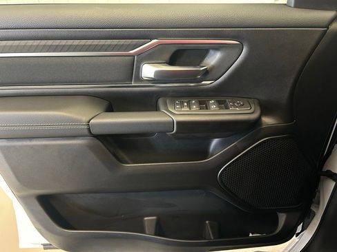 New 2026 RAM 1500 4x4 Crew Cab image 4