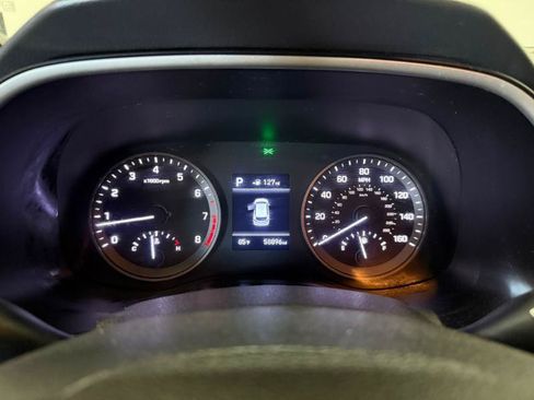 Used 2020 Hyundai Tucson Value FWD image 10