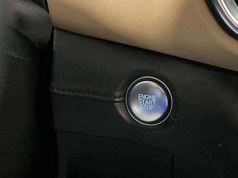 Used 2023 Hyundai Santa Fe Calligraphy AWD/4WD image 44