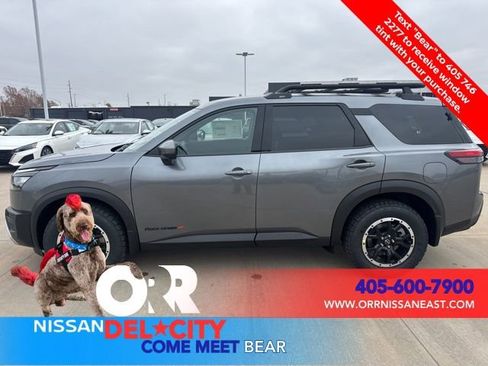 New 2025 Nissan Pathfinder Rock Creek image 2