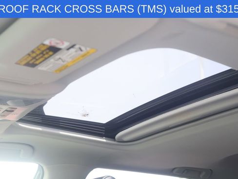 Used 2023 Toyota RAV4 XLE Premium AWD/4WD image 6