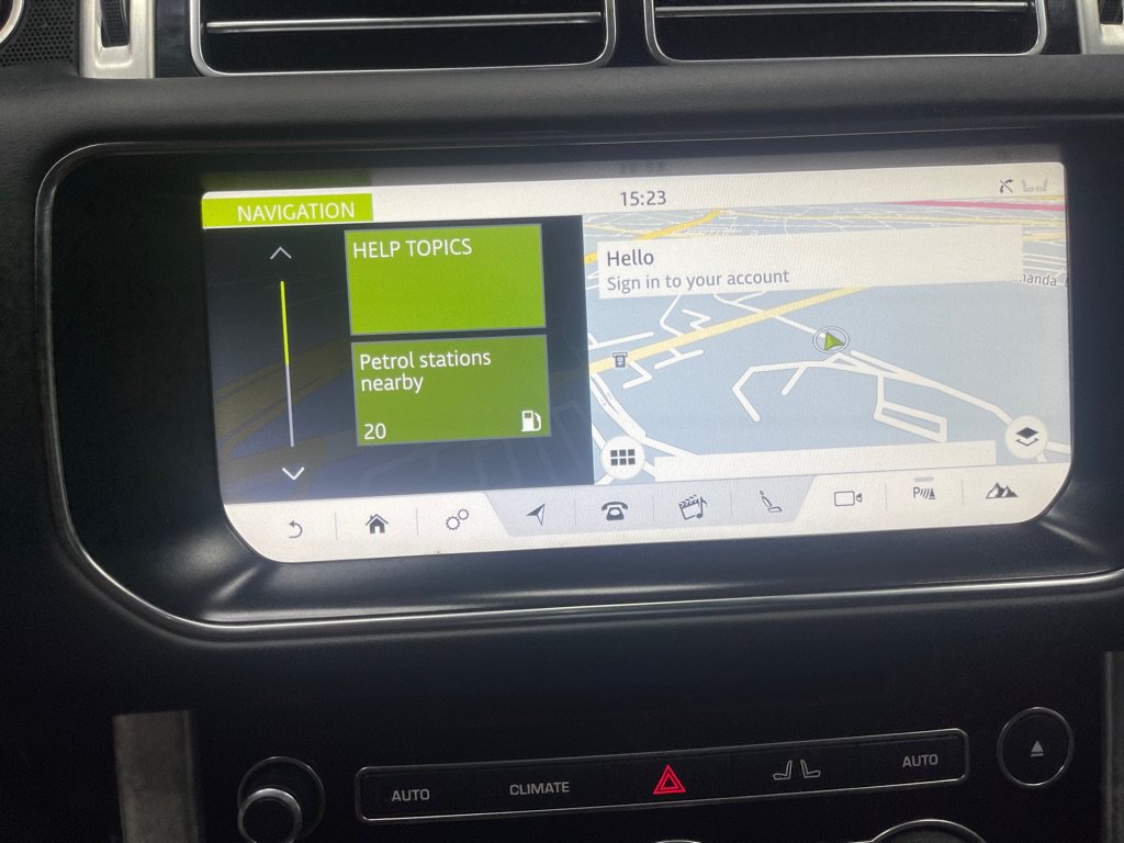 Used 2017 Land Rover Range Rover HSE AWD/4WD image 32