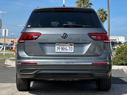 Used 2023 Volkswagen Tiguan SE FWD image 5