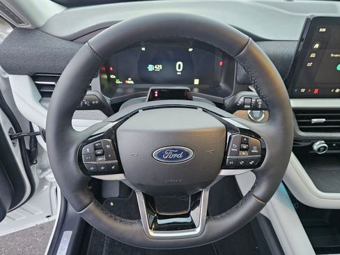 New 2026 Ford Explorer Platinum w/ LUX Leather Package image 15