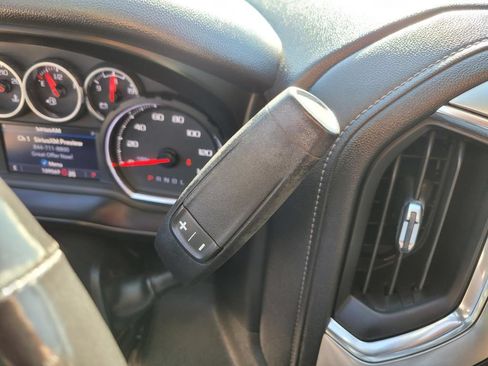 Used 2020 Chevrolet Silverado 1500 LT w/ Texas Edition AWD/4WD image 30