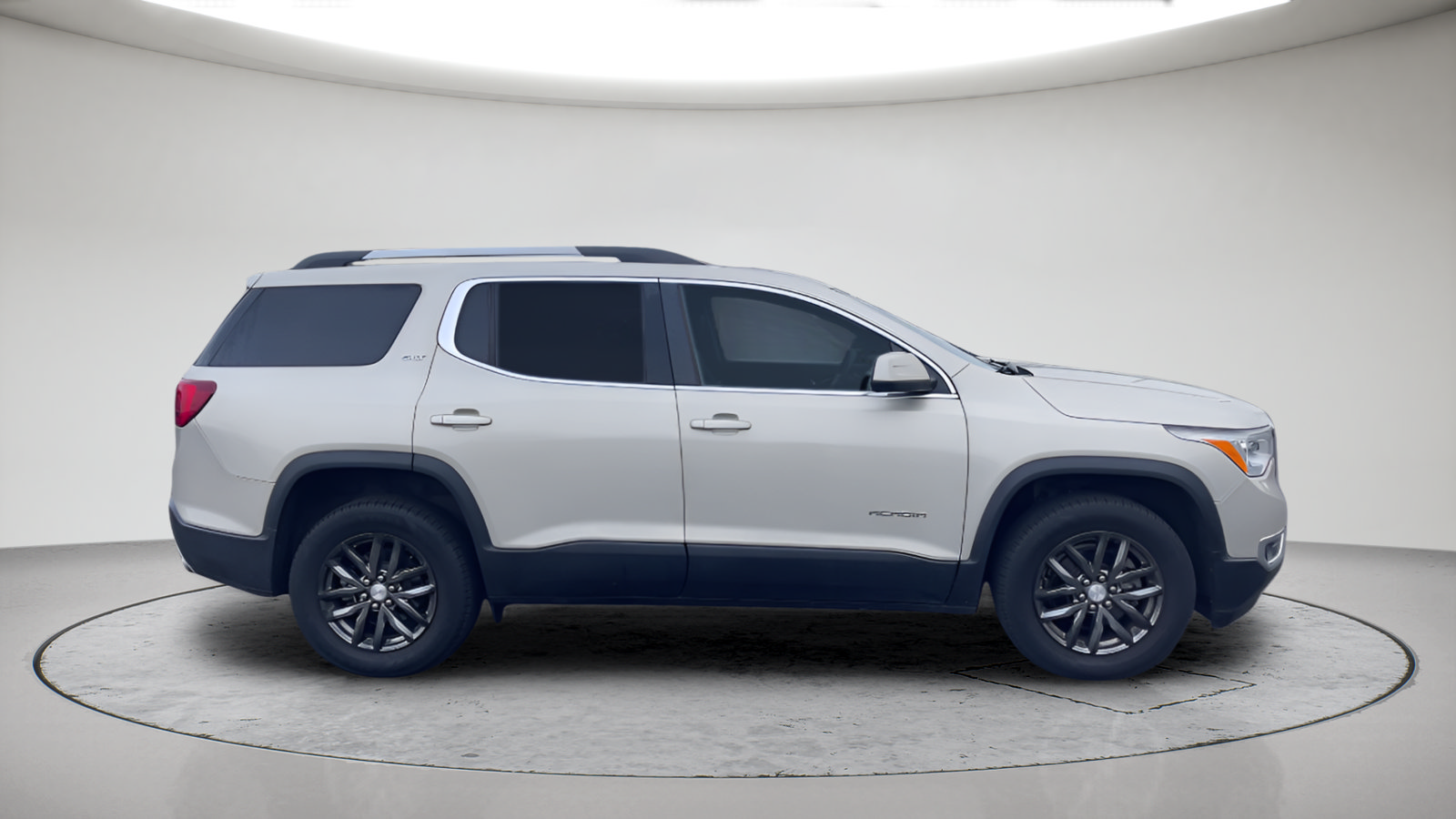 Used 2017 GMC Acadia SLT AWD/4WD image 5