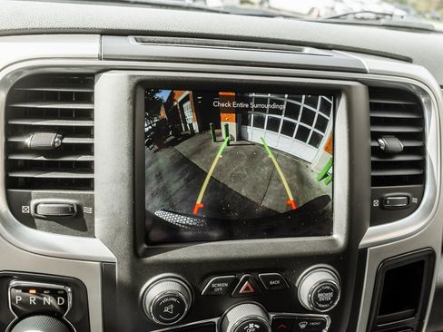 Used 2019 RAM 1500 Classic SLT w/ Black Appearance Group image 10