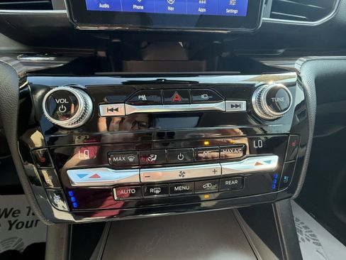 Used 2021 Ford Explorer Limited w/ Hybrid Equipment Group 310A image 18