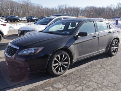 Used 2013 Chrysler 200 Limited