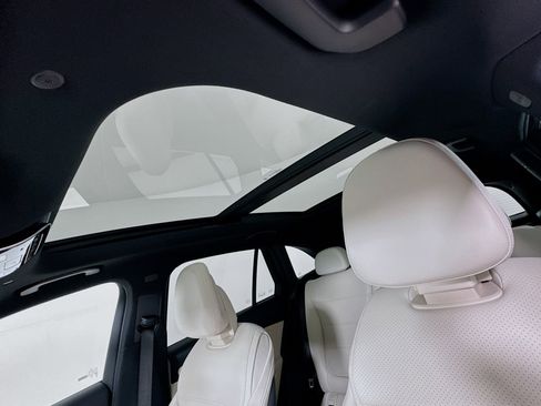 New 2026 Mercedes-Benz GLC 300 image 24