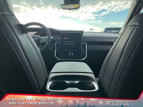 New 2026 GMC Acadia Denali w/ Super Cruise Package image 33