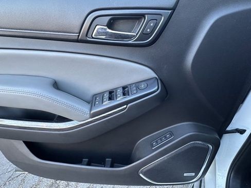 Used 2018 Chevrolet Tahoe LT image 21
