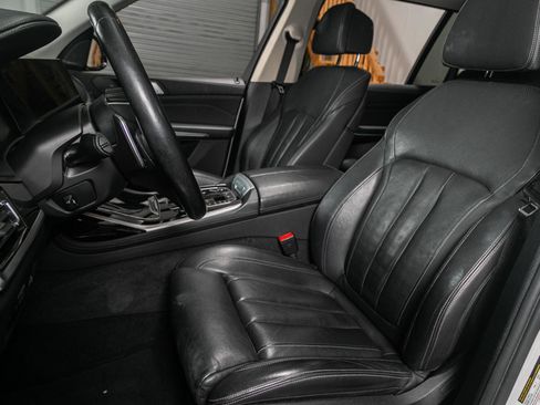 Used 2019 BMW X7 xDrive50i w/ Cold Weather Package image 4