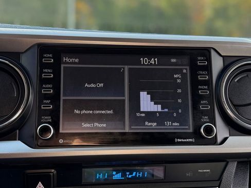 Used 2022 Toyota Tacoma SR5 image 13