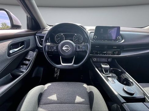 Certified 2023 Nissan Rogue SV image 8