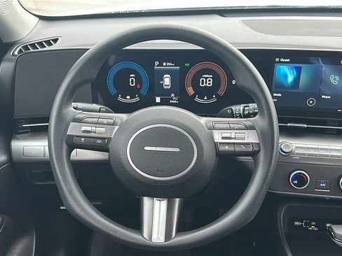 Used 2026 Hyundai Kona SE FWD image 22