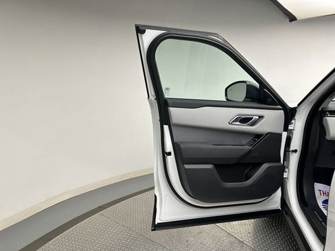 Certified 2024 Land Rover Range Rover Velar S image 14