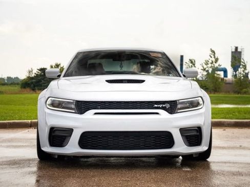 Used 2020 Dodge Charger SRT Hellcat w/ Harman/Kardon Audio Group RWD image 2