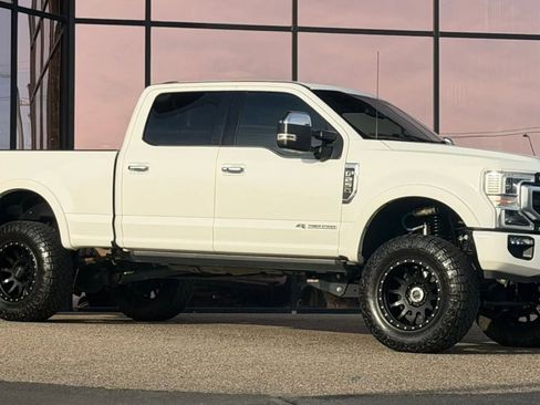 Used 2022 Ford F250 Platinum w/ Tremor Off-Road Package AWD/4WD image 25