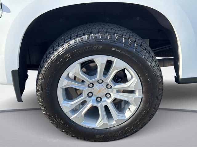 Used 2025 Chevrolet Silverado 1500 LT w/ Z71 Off-Road Package AWD/4WD image 10