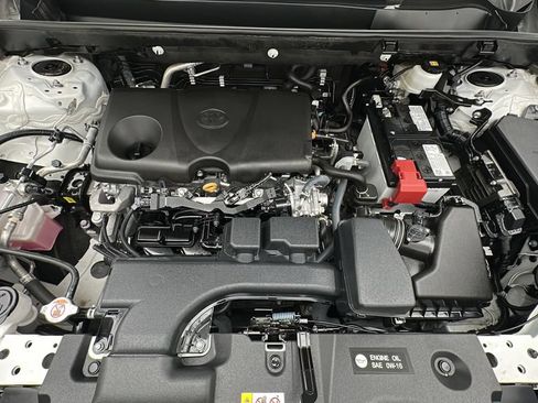 Used 2025 Toyota RAV4 LE AWD/4WD image 20