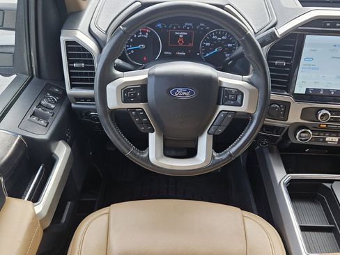 Certified 2022 Ford F250 Lariat w/ Lariat Ultimate Package image 5