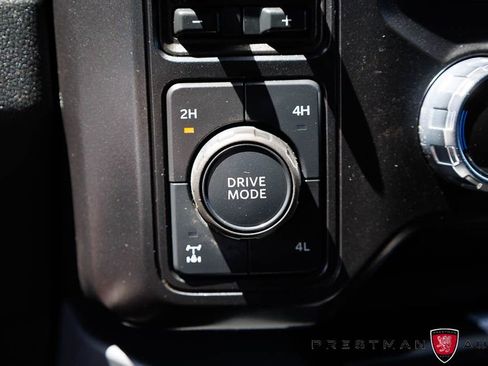Used 2025 Ford F250 Lariat w/ Lariat Ultimate Package AWD/4WD image 14