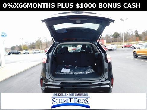 Used 2024 Ford Edge SE w/ Black Appearance Package image 33