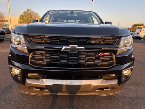 Used 2021 Chevrolet Colorado Z71 w/ Z71 Midnight Edition AWD/4WD image 9