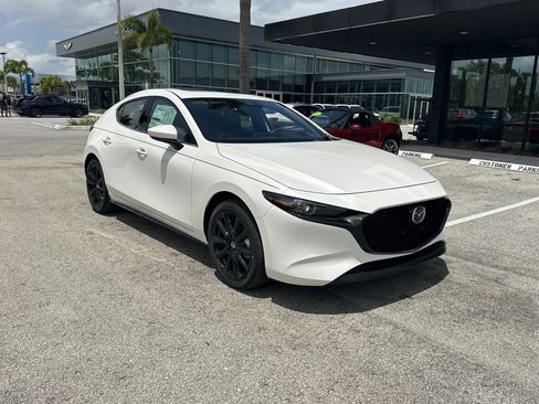 New 2026 MAZDA MAZDA3 2.5 S Hatchback w/ Premium Pkg FWD image 5
