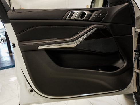 Used 2019 BMW X5 xDrive40i image 23