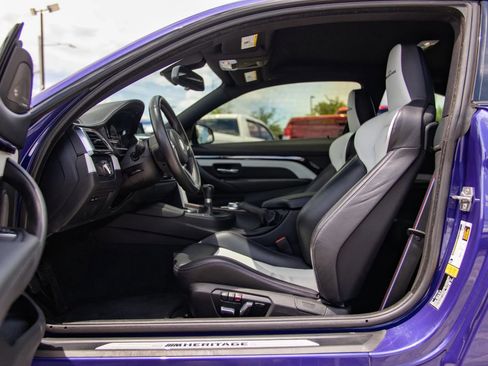 Used 2020 BMW M4 Coupe RWD image 33