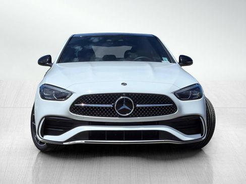 Used 2023 Mercedes-Benz C 300 Sedan image 3
