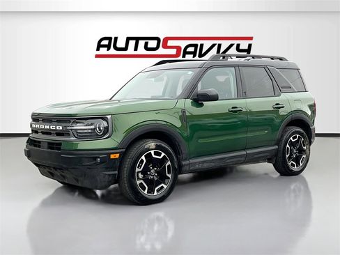 Used 2023 Ford Bronco Sport Outer Banks w/ Tech Package image 3
