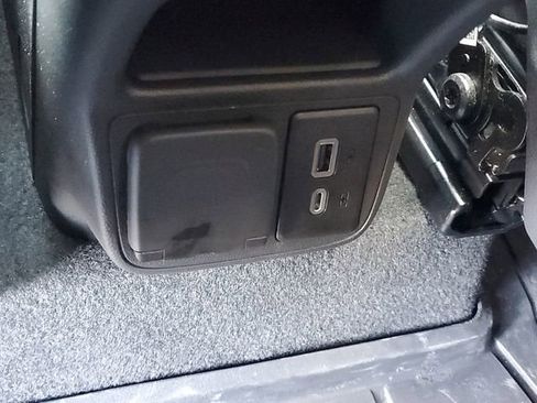 Certified 2024 Buick Encore GX Avenir w/ Avenir Convenience Package image 11