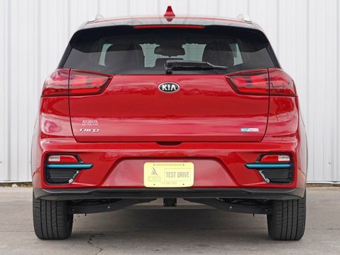 Used 2020 Kia Niro EX image 10