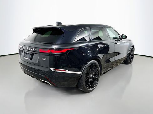 Used 2023 Land Rover Range Rover Velar R-Dynamic S image 4